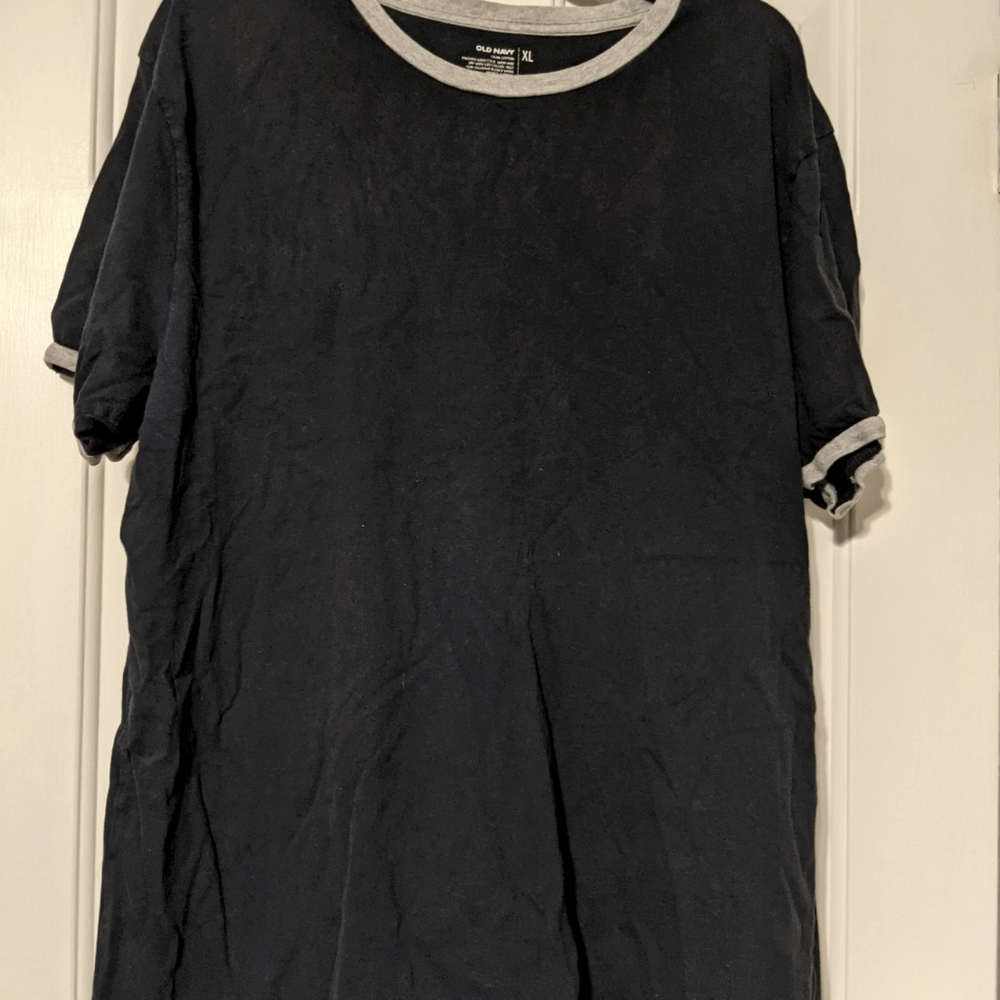 Mens Old Navy Tee XL